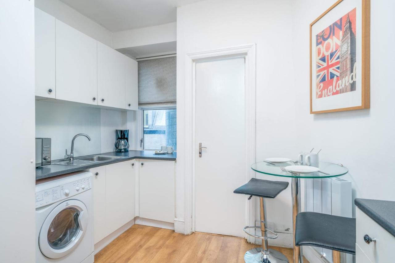 Soho & Covent Garden Apartment, Sleeps 3 London Ngoại thất bức ảnh
