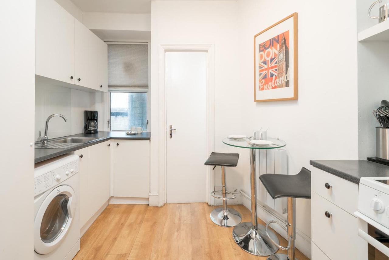 Soho & Covent Garden Apartment, Sleeps 3 London Ngoại thất bức ảnh